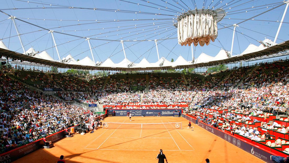 retractable-roof-tennis-court